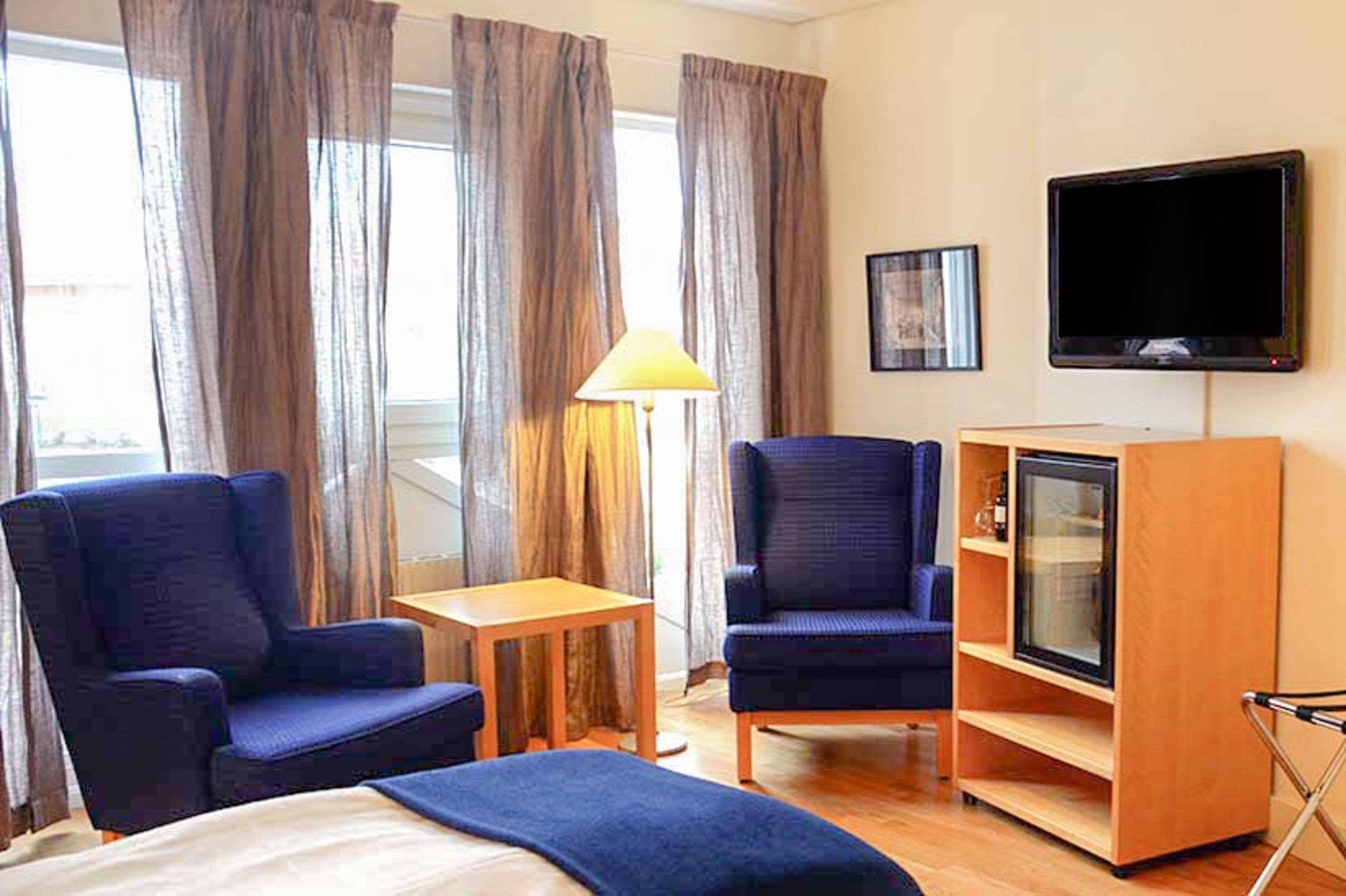 Home Hotel Kompaniet Нючепинг Экстерьер фото